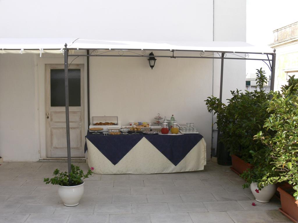 Relais Carlo V - Palazzo Storico Acomodação com café da manhã Gallipoli Exterior foto