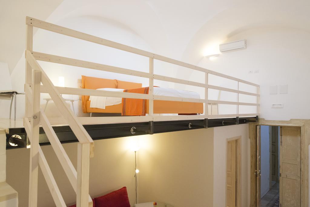 Relais Carlo V - Palazzo Storico Acomodação com café da manhã Gallipoli Quarto foto