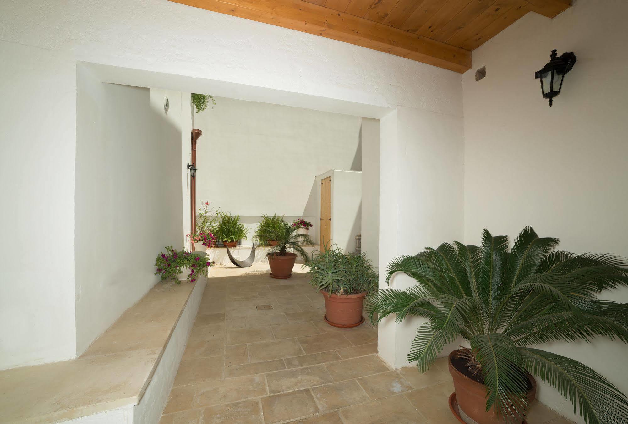 Relais Carlo V - Palazzo Storico Acomodação com café da manhã Gallipoli Exterior foto